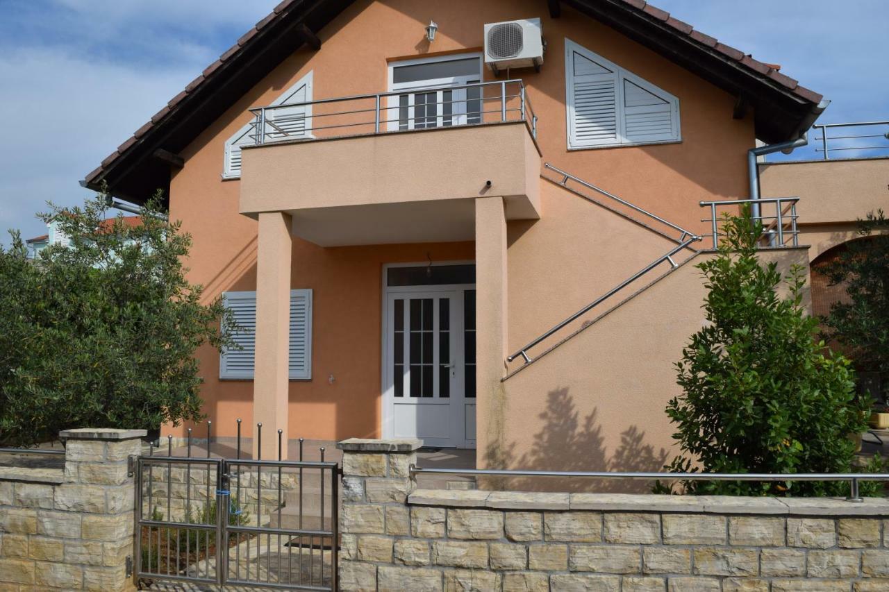 Vodice Family Apartment Bagian luar foto